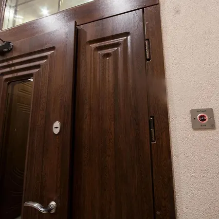 Wonderful Flat On City Center Uzhhorod Exterior photo