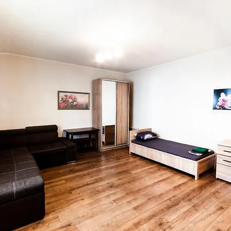 Wonderful Flat On City Center Uzhhorod Exterior photo